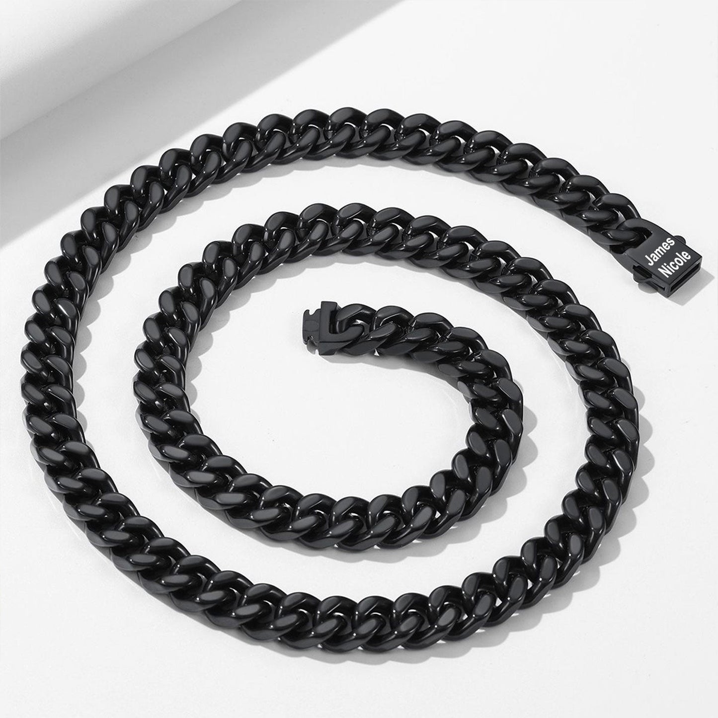 Personalized Cuban Link Chain Necklace in Stainless Steel