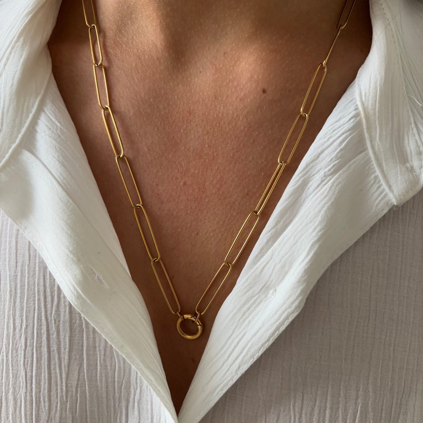 Base Big Oval Necklace