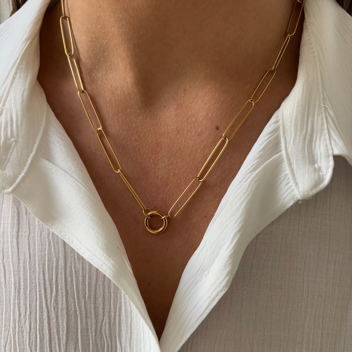Base Big Oval Necklace