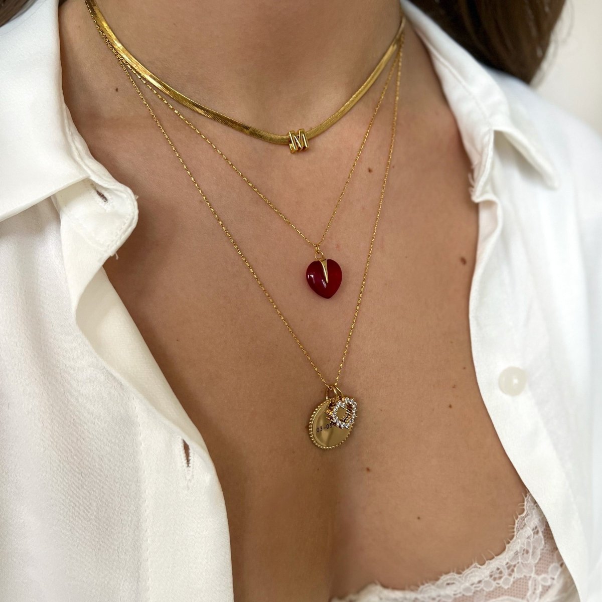 Flat Initial Choker