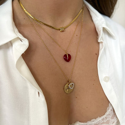 Flat Initial Choker