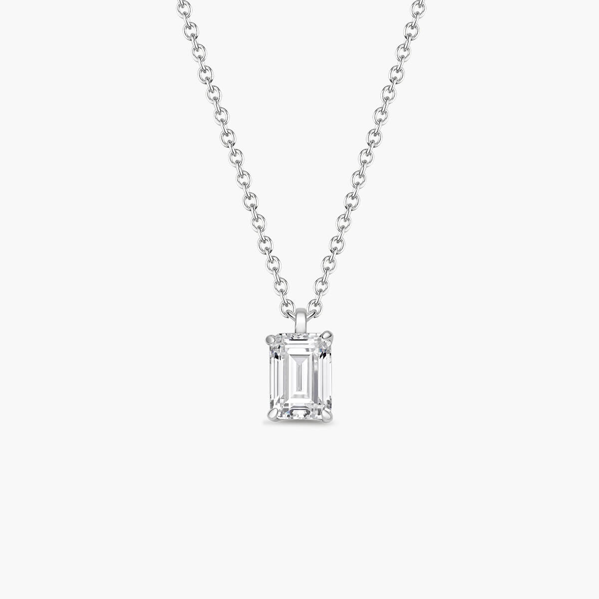 Emera Necklace