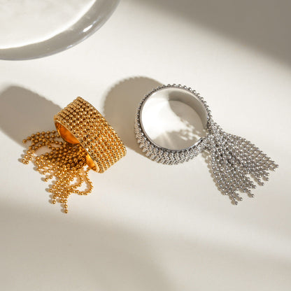 VALÉN Ring – Gold Tassel