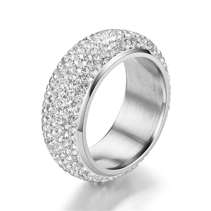 Valén – Bold Urban Luxury with Sparkling Cubic Zirconia