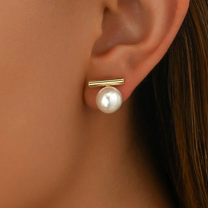 Valén Simple Imitation Pearl Stud Earrings