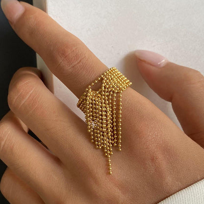 VALÉN Ring – Gold Tassel