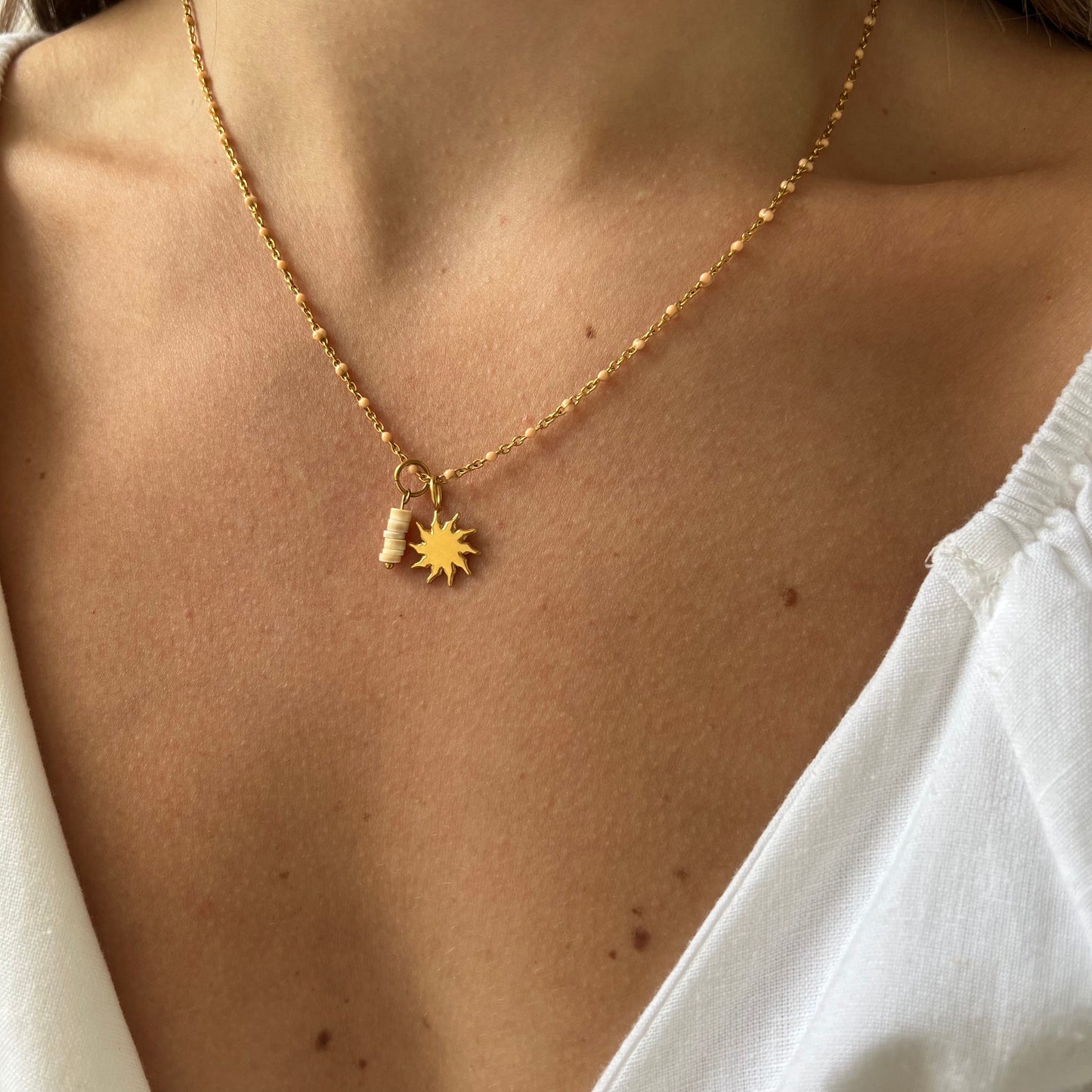 Base Sandy Dots Necklace
